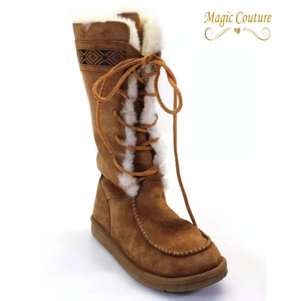 ❄️UGG Suede Lace Up Boots❄️🤍❄️